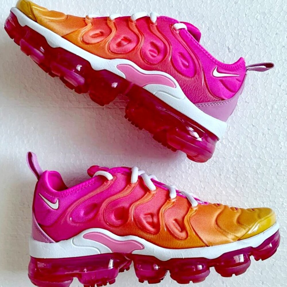 NIKE- Women- Air Vapormax Pus "Summer Sunset" Sneakers- Size:10- CI9900-600